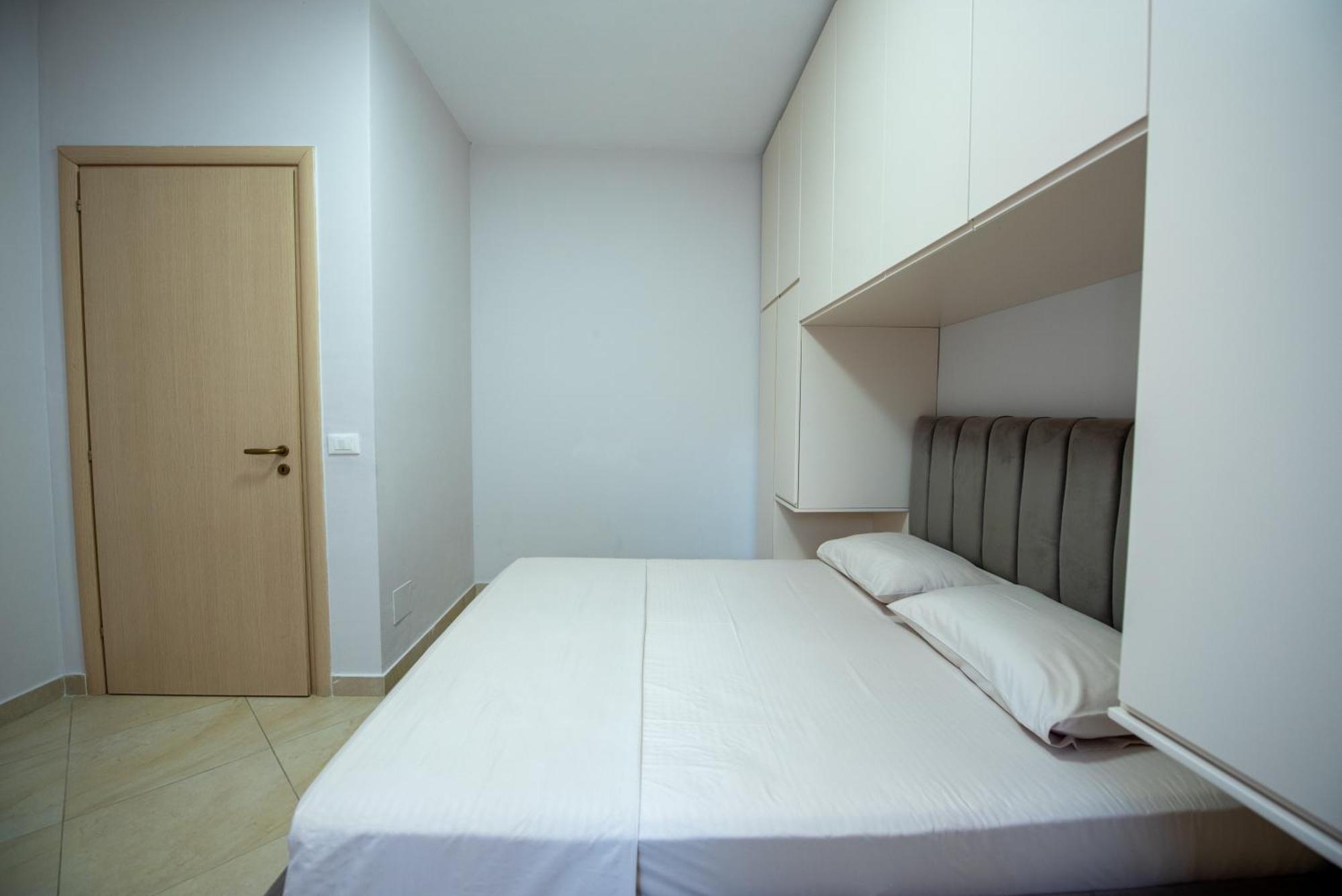 Riviera Apartment Vlora Exteriör bild