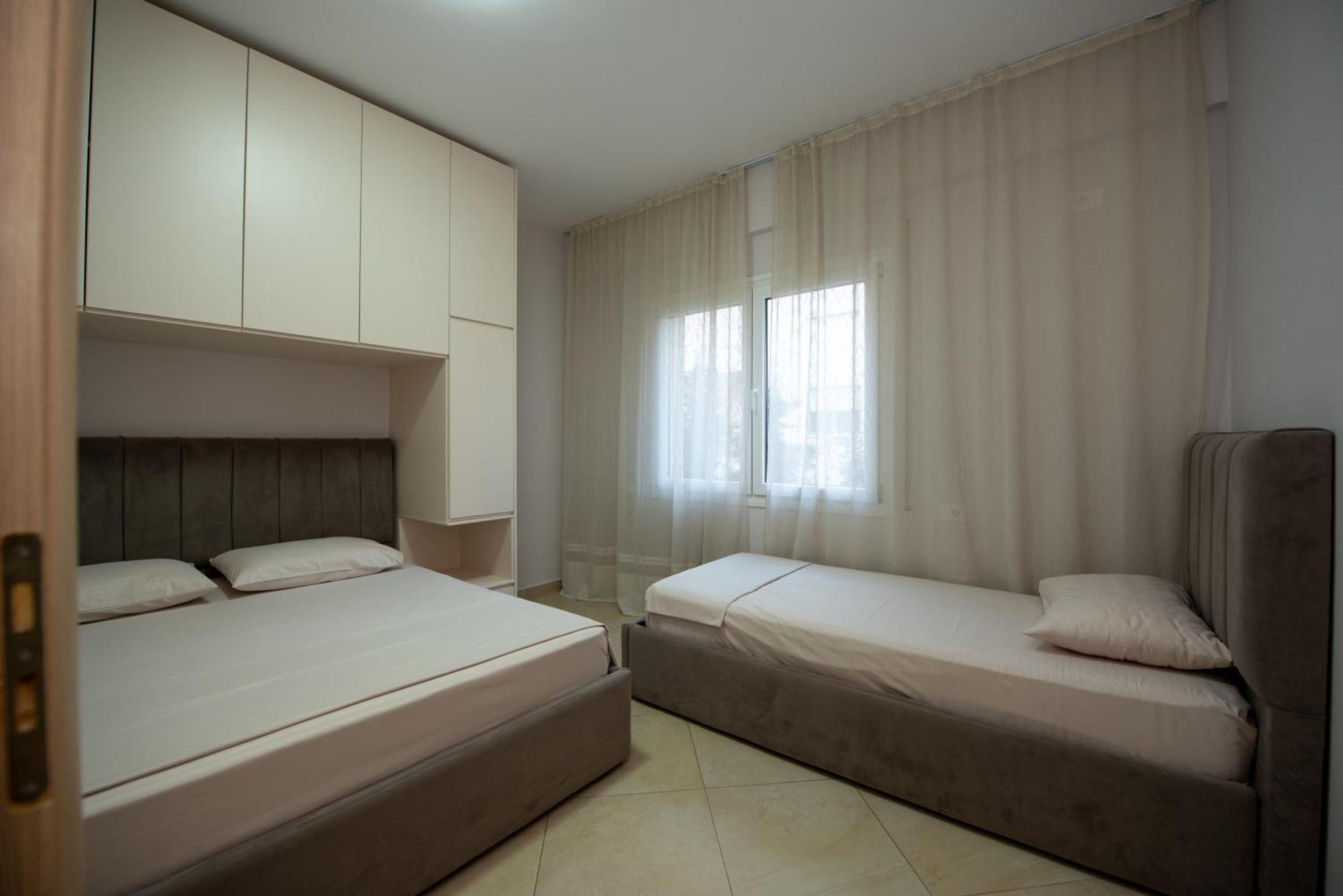 Riviera Apartment Vlora Exteriör bild