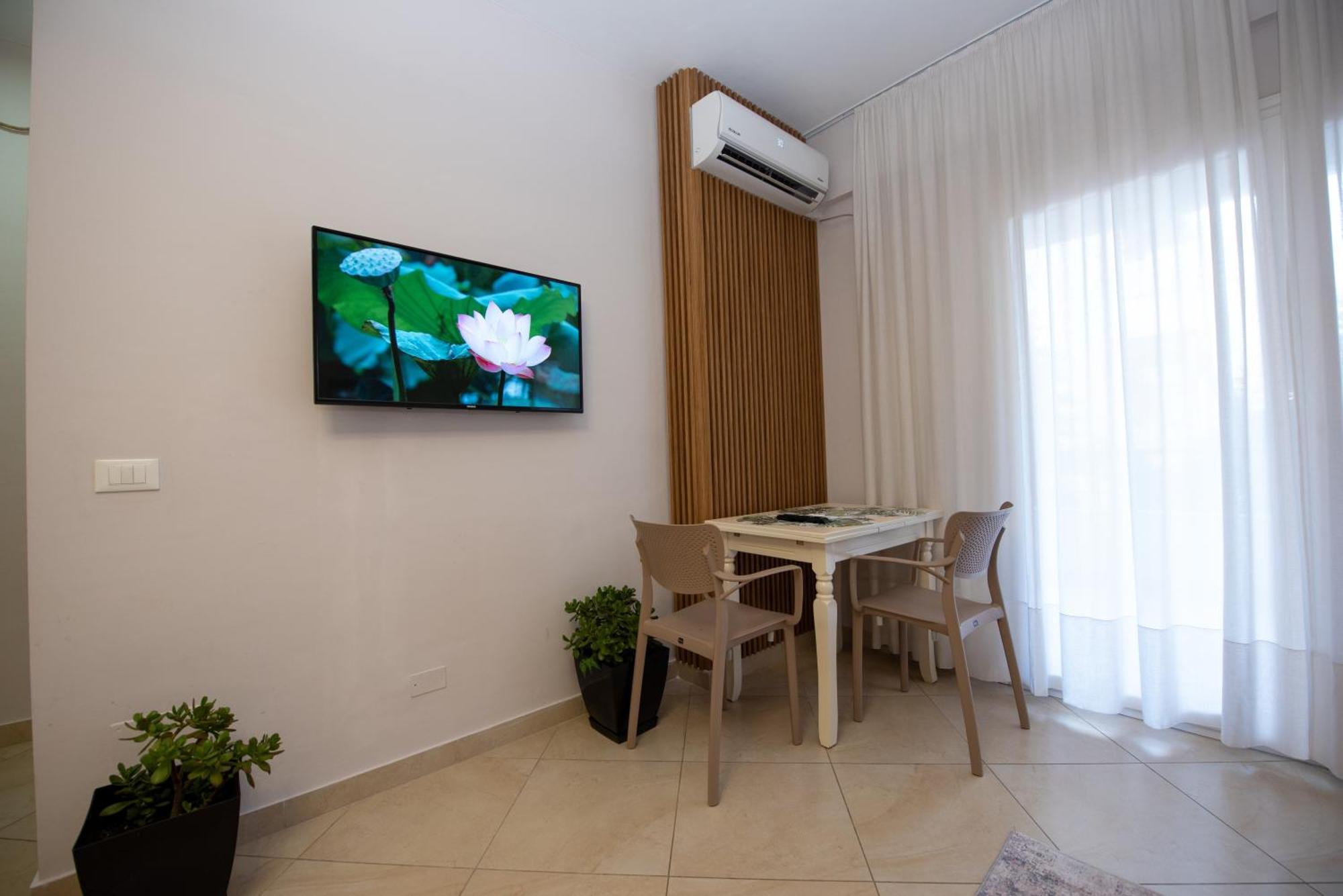 Riviera Apartment Vlora Exteriör bild